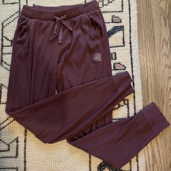 Alo muse sweatpant wood rose - Picture 1 of 3